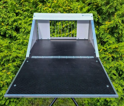 Przejdź do produktu ALUWOLIERY Wylot wlot dla gołębi 80 cm